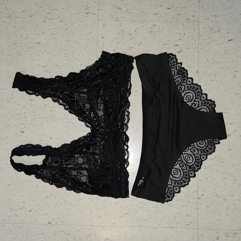 🏷 [30% 2+] Bra & Panty Set